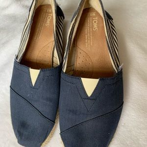 Navy Nautical Toms
